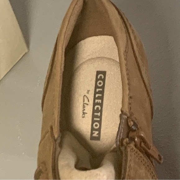 Clarks Sashlin Aleta Ankle Heel Boot - dark tan leather - New in box - Picture 9 of 11